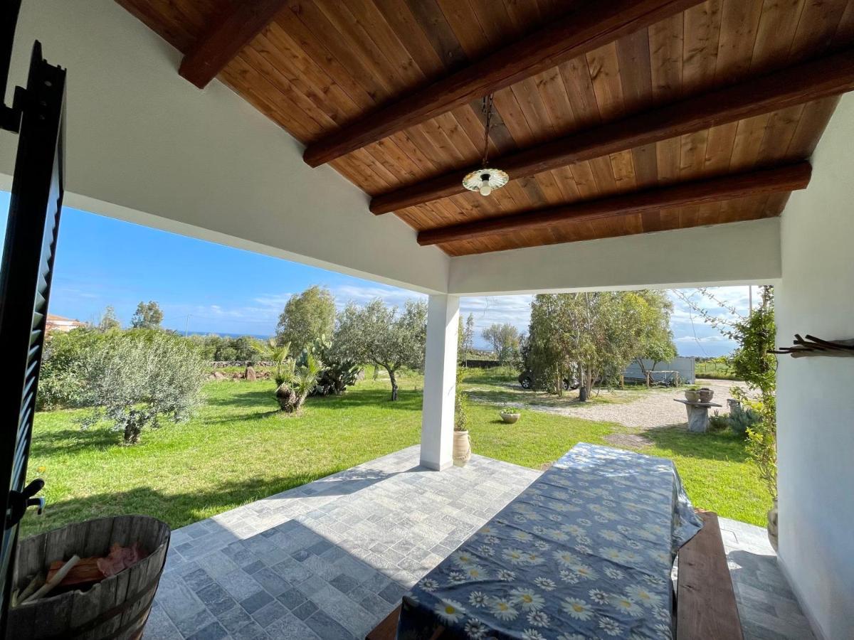 Casa Vacanze Gollei, 오로세 외부 사진
